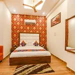 Fabhotel Shree Jii Luxury