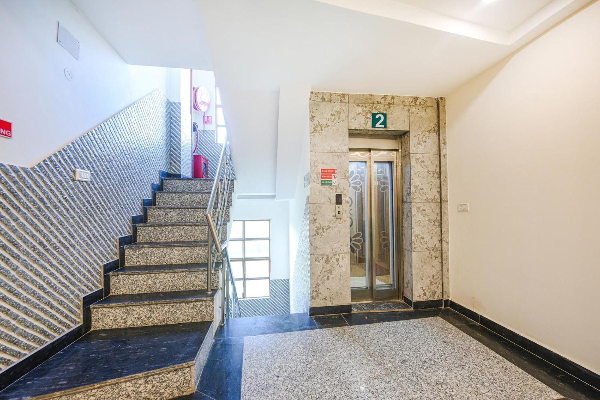 Fabhotel Shree Jii Luxury Hotel 3*