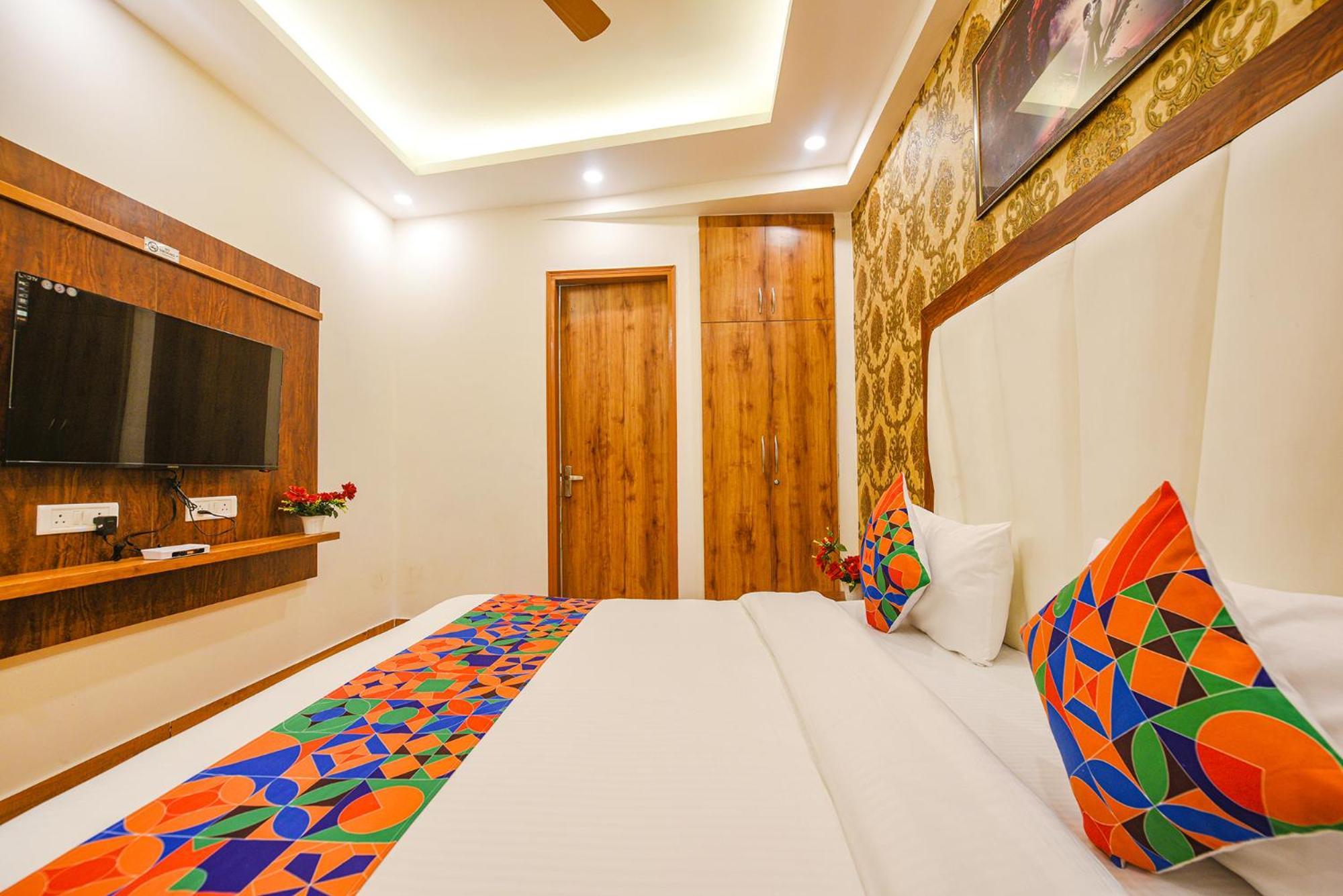 Fabhotel Shree Jii Luxury Delhi (National Capital Territory of India)